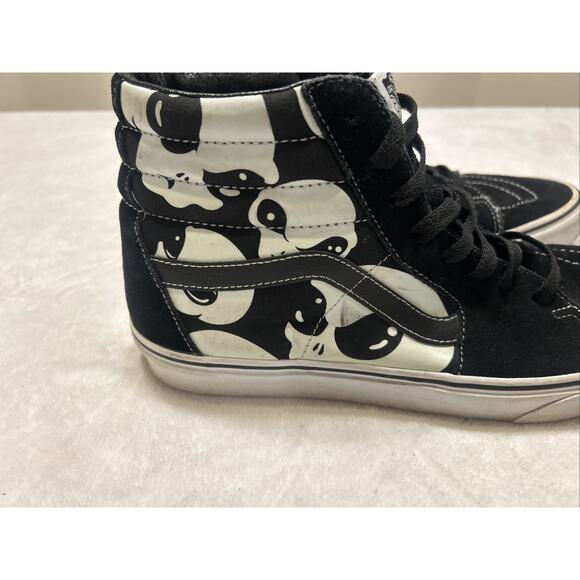 Vans SK8 Hi Men’s Size 11 Alien Ghosts Glow in the Dark Black Rare Gum Sole - Picture 2 of 9